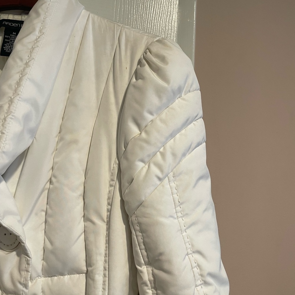 Puff Jacket Fully Lined With Puff Sleeves And A B… - image 4